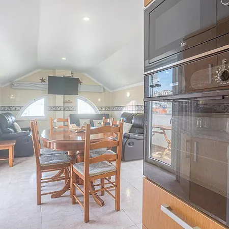 T2 Duplex Coral House Apartment *